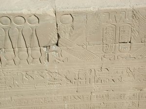 Photo »D03_1052« aus dem Edfu-Projekt.