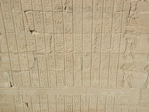 Photo »D03_0905« aus dem Edfu-Projekt.