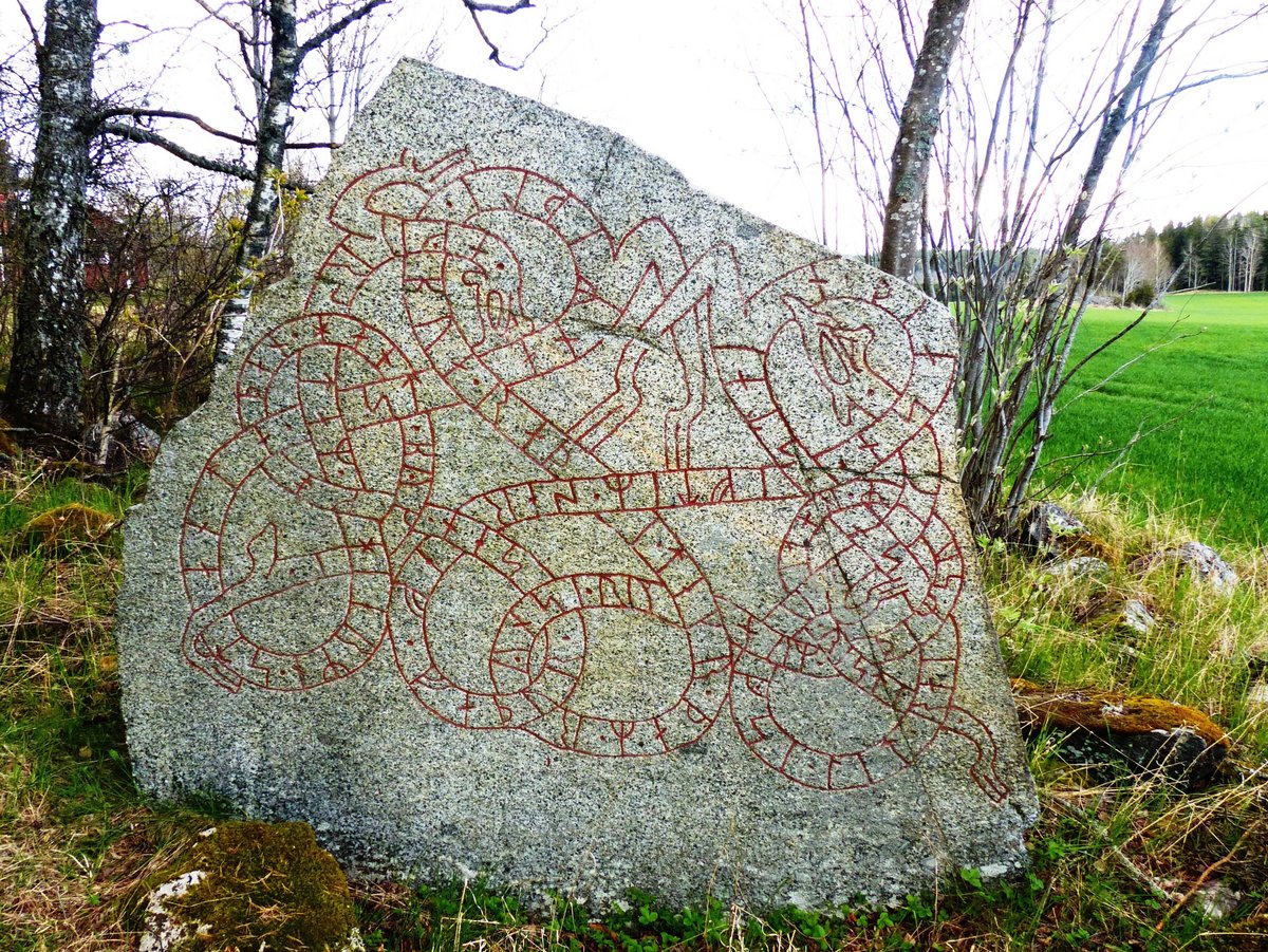 Runische Schriftlichkeit in den germanischen Sprachen