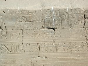 Photo »D03_1072« aus dem Edfu-Projekt.