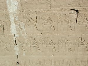 Photo »D03_0698« aus dem Edfu-Projekt.