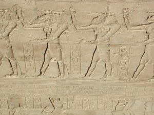 Photo »D03_0893« aus dem Edfu-Projekt.